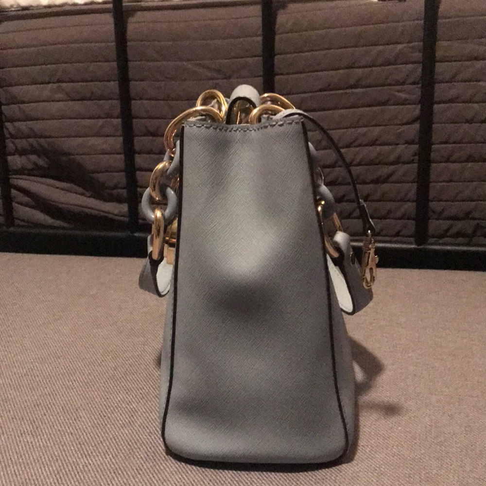 Michael Kors Light Blue Handbag (used 3 times) - Picture 4 of 11